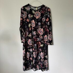 LARA Black Floral Midi Dress - Size Large $15